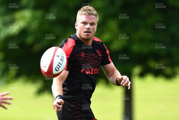 160622 - Wales Rugby Training - Gareth Anscombe during training