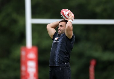 160625 - Wales Rugby Training - Liam Belcher during training
