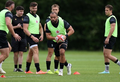 160625 - Wales Rugby Training - Josh Macleod during training