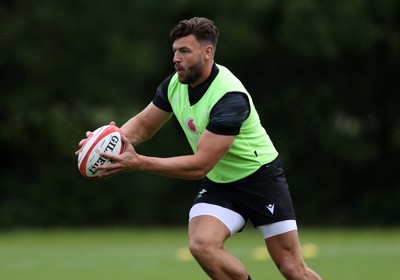 160625 - Wales Rugby Training - Johnny Williams during training