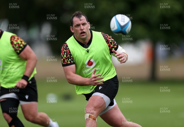 160626 - Wales Rugby Training - Ryan Elias during training