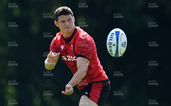 160721 - Wales Rugby Training - James Botham during training