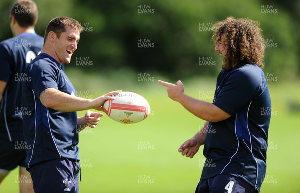16.08.11 - Wales Rugby Training - Adam Jones and Huw Bennett during training. 