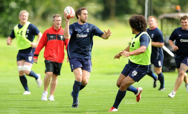 16.08.11 - Wales Rugby Training - Ryan Jones during training. 