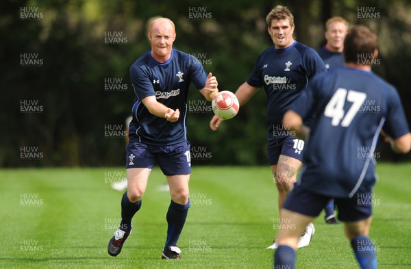 16.08.11 - Wales Rugby Training - Martyn Williams during training. 
