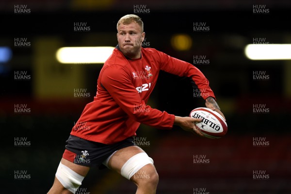 160819 - Wales Rugby Training - Ross Moriarty during training