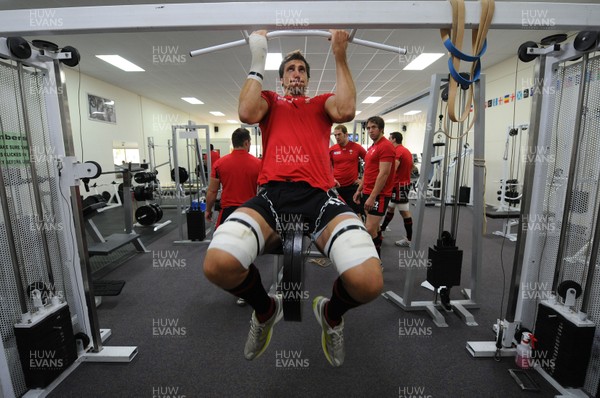 15.09.11 - Wales Rugby Training - Luke Charteris during a weight training session. 