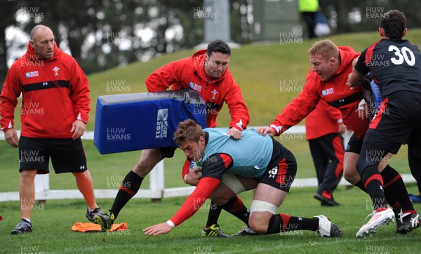 15.09.11 - Wales Rugby Training - Dan Lydiate during training. 