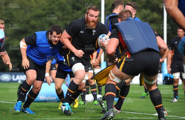 160915 - Wales Rugby World Cup Training -Jake Ball during training