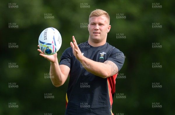 160915 - Wales Rugby World Cup Training -Ross Moriarty during training