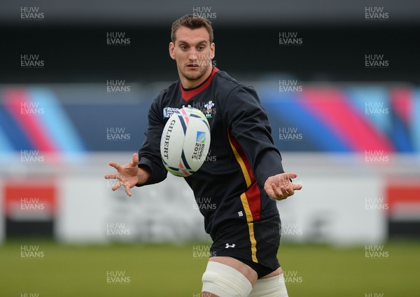 161015 - Wales Rugby Training -Sam Warburton during training