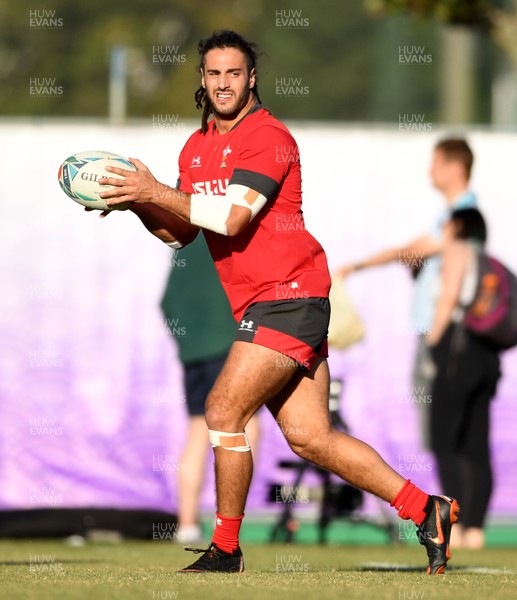 161019 - Wales Rugby Training - Josh Navidi during training
