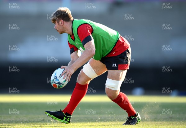 161019 - Wales Rugby Training - Aaron Wainwright during training