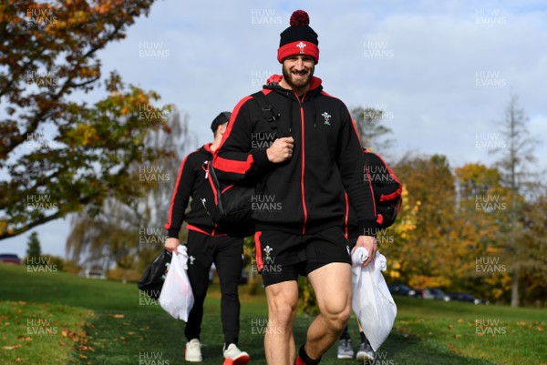 161020 - Wales Rugby Training - Jonah Holmes during training