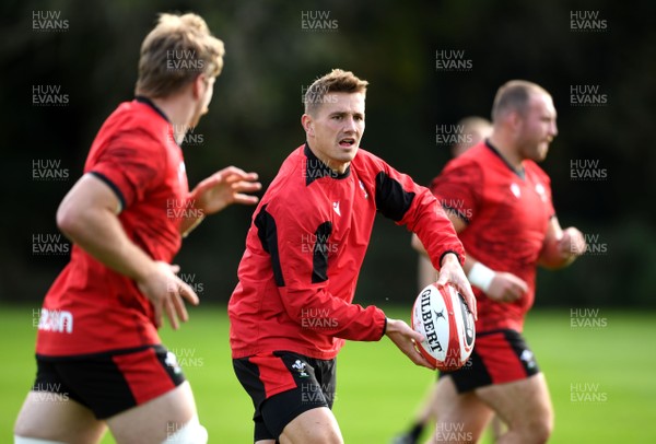161020 - Wales Rugby Training - Jonathan Davies during training