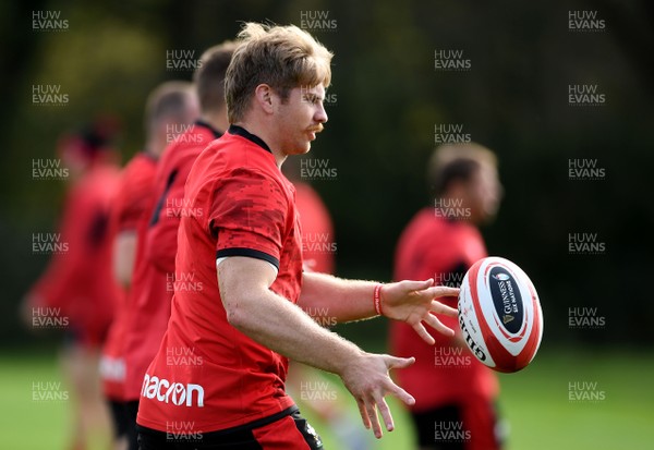 161020 - Wales Rugby Training - Aaron Wainwright during training