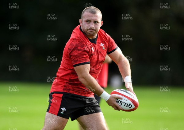 161020 - Wales Rugby Training - Dillon Lewis during training