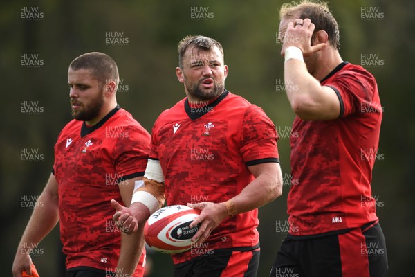 161020 - Wales Rugby Training - Sam Parry during training