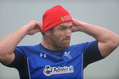 16.11.10 - Wales Rugby Training - Huw Bennett puts on his Children in Need hat during training. 