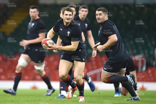 161118 - Wales Rugby Training - Jonah Holmes during training