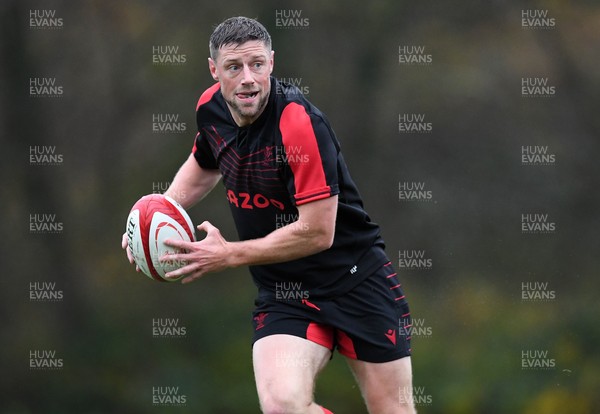 161121 - Wales Rugby Training - Rhys Priestland during training
