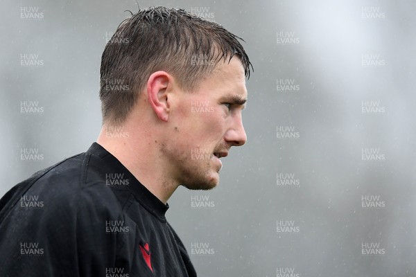 161121 - Wales Rugby Training - Jonathan Davies during training