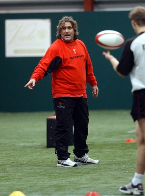 170203 - Wales Rugby Training - Wales' skills coach Scott Johnson ahead of the team's clash with England in the Six Nations