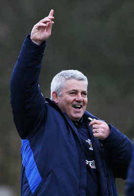 17.02.11 - Wales Rugby Training... Warren Gatland. 