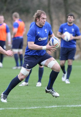 17.02.11 - Wales Rugby Training... Alun Wyn Jones. 