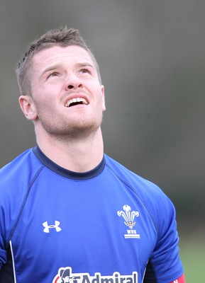 17.02.11 - Wales Rugby Training... Tavis Knoyle. 