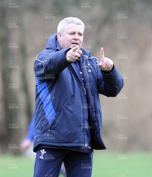 17.02.11 - Wales Rugby Training... Warren Gatland. 