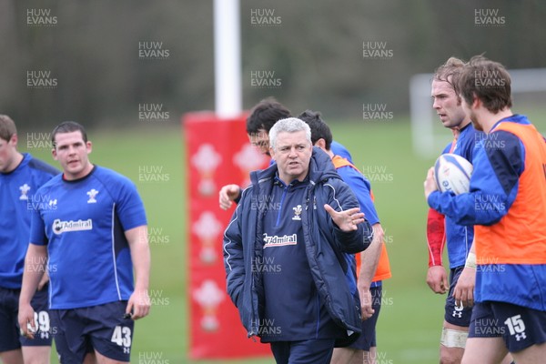 17.02.11 - Wales Rugby Training... Warren Gatland. 