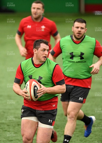 170220 - Wales Rugby Training - Ryan Elias during training