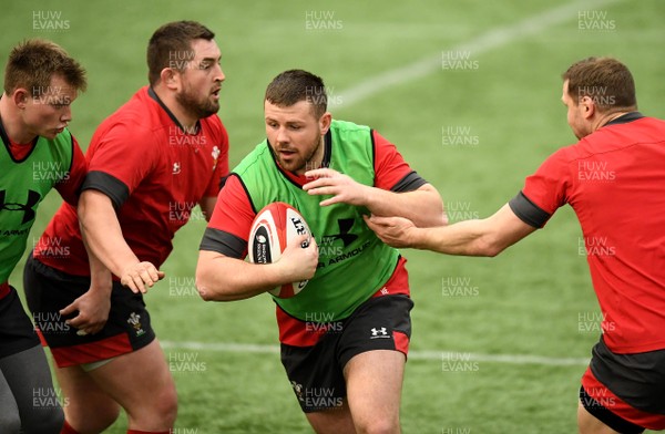 170220 - Wales Rugby Training - Rob Evans during training