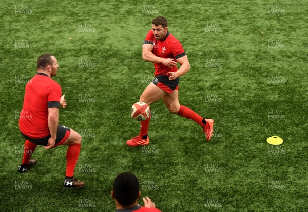 170220 - Wales Rugby Training - Leigh Halfpenny during training