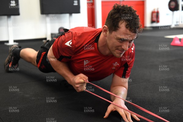 170222 - Wales Rugby Training - Ryan Elias during a gym session