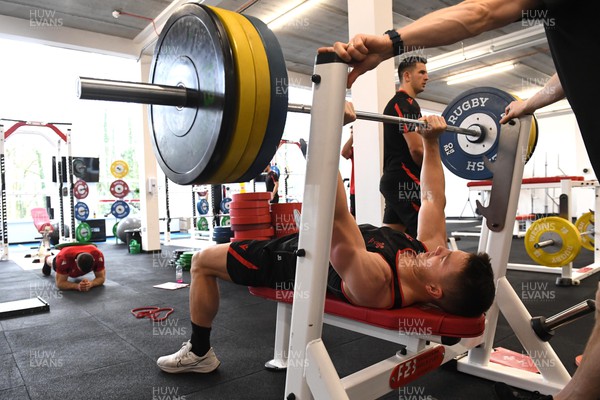 170222 - Wales Rugby Training - Jonathan Davies during a gym session