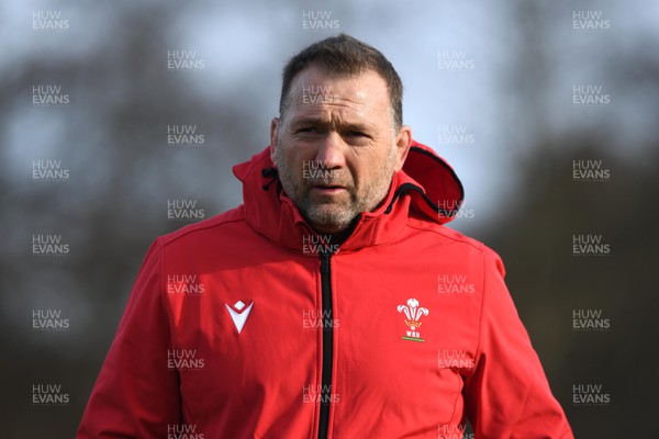 170222 - Wales Rugby Training - Jonathan Humphreys during training