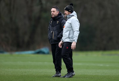 170225 - Wales Rugby Training in the week leading up to their 6 Nations game against Ireland - Matt Sherratt, Head Coach and Mike Forshaw, Defence Coach during training