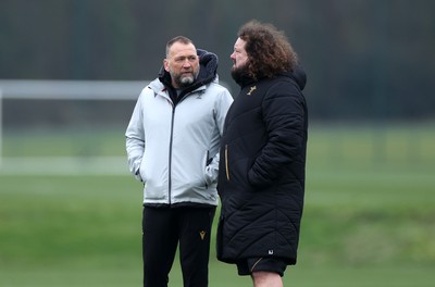 170225 - Wales Rugby Training in the week leading up to their 6 Nations game against Ireland - Jonathan Humphreys, Forwards Coach and Adam Jones, Scrum Coach during training