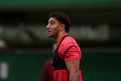 170226 - Wales Rugby Training ahead of their Six Nations game against Scotland - Gabriel Hamer-Webb during training