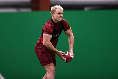170226 - Wales Rugby Training ahead of their Six Nations game against Scotland - Blair Murray during training