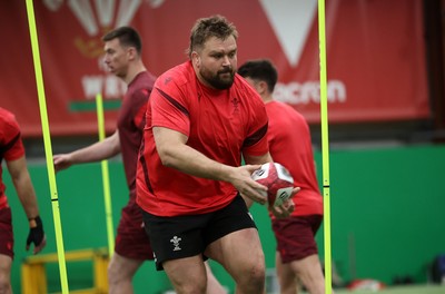 170226 - Wales Rugby Training ahead of their Six Nations game against Scotland - Tomas Francis during training
