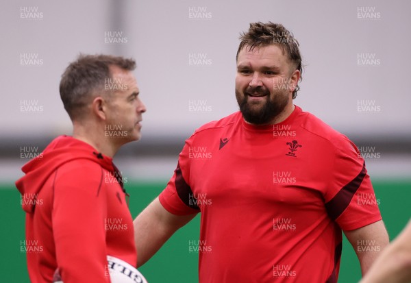 170226 - Wales Rugby Training ahead of their Six Nations game against Scotland - Tomas Francis during training