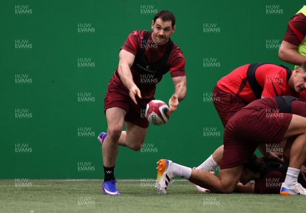 170226 - Wales Rugby Training ahead of their Six Nations game against Scotland - Tomos Williams during training
