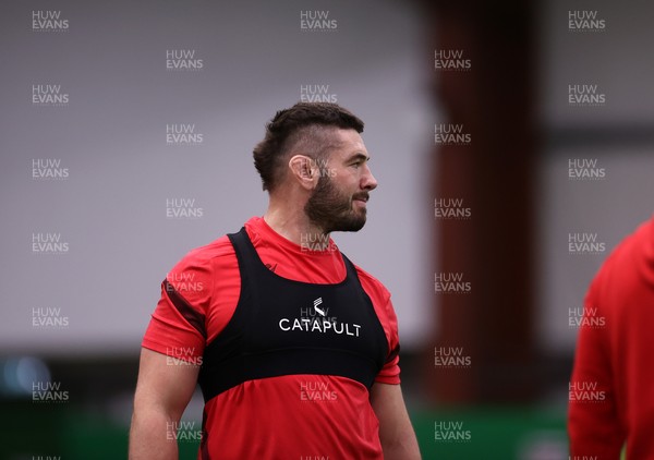 170226 - Wales Rugby Training ahead of their Six Nations game against Scotland - Gareth Thomas during training