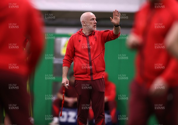 170226 - Wales Rugby Training ahead of their Six Nations game against Scotland - Steve Tandy, Head Coach during training