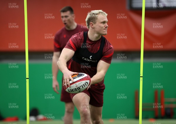 170226 - Wales Rugby Training ahead of their Six Nations game against Scotland - Blair Murray during training