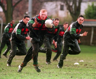 170295 - Wales Rugby Training - Neil Jenkins during training