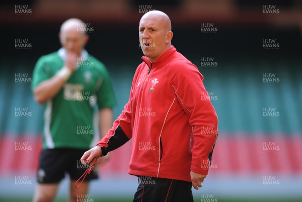 17.03.09 - Wales Rugby Training - Wales defence coach Shaun Edwards looks on during training. 
